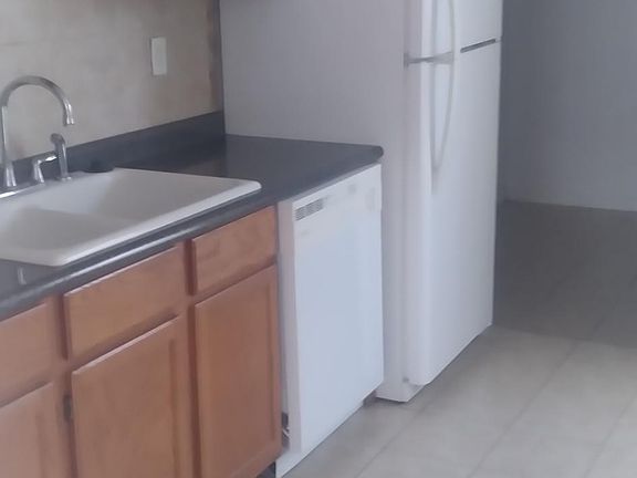 3rd image of 1139 NW Ozmun Ave