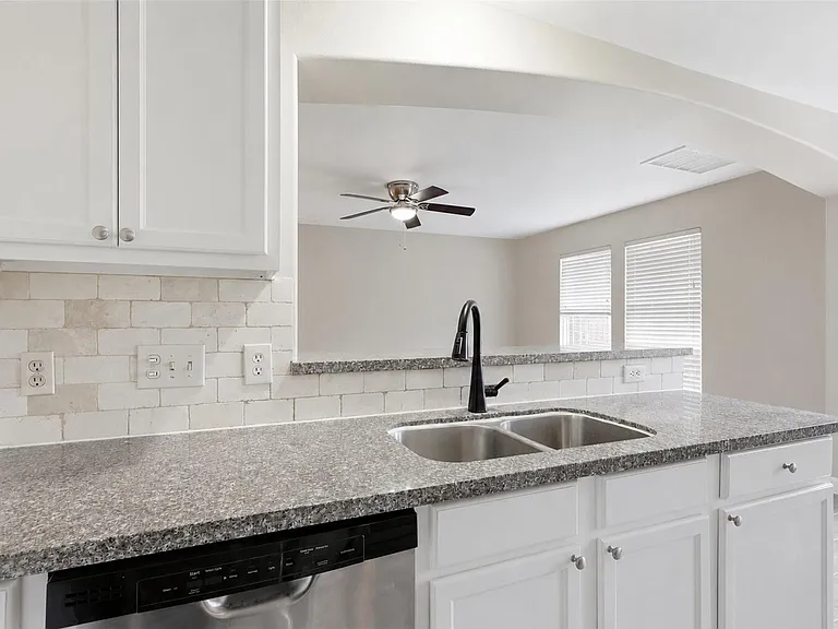 12511 Jade Treasure Dr — Photo 9