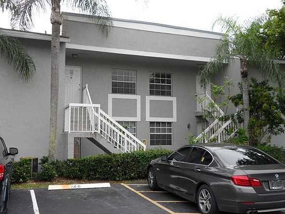 3rd image of 431 NE 210th Circle Ter APT 203