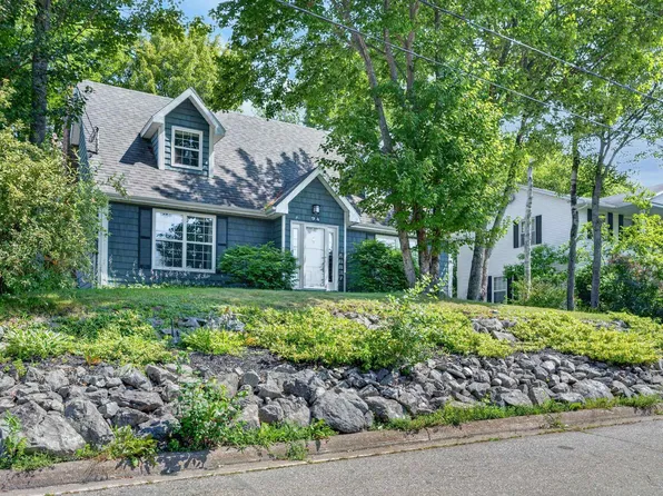 94 Cottagedale Cres, Sydney, NS B1P 6T8