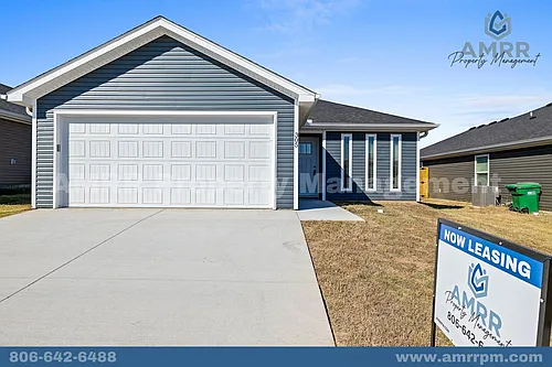 305 Abundance Ln Photo 1