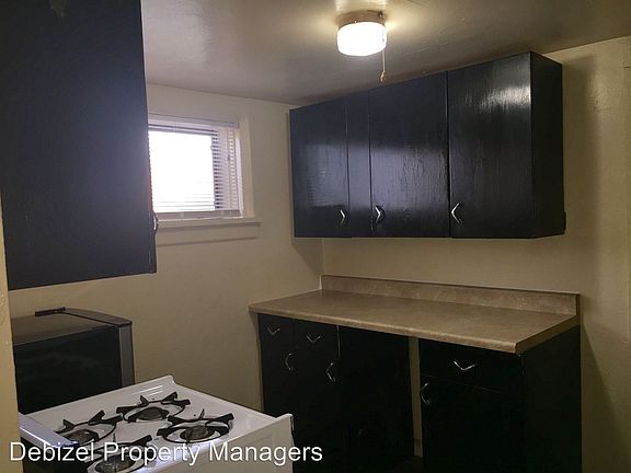 2nd image of 501 S 31st St APT 1