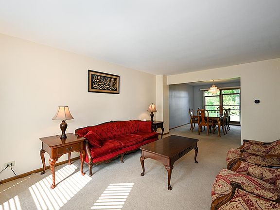 5th image of 1293 Roberta Ct