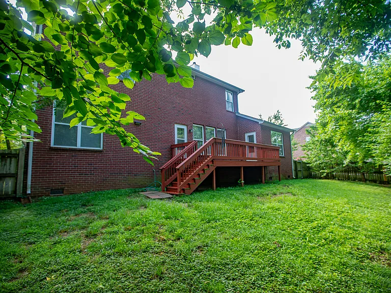 Beautiful Corner Home with Private Backyard

Enjoy a spacious, fully fenced backyard with beautiful views and plenty of room for outdoor living and entertaining. Located on a desirable corner lot, this home offers added privacy, a peaceful setting.