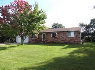 1090 Custer Sq, Stevens Point, WI 54482