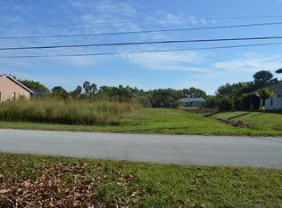 6709 NW Dorothy St, Pt Saint Lucie, FL 34953