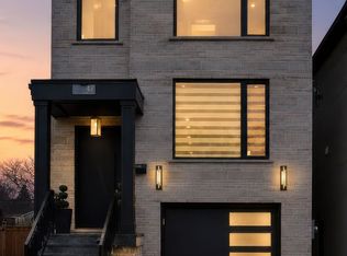 47 13th St, Toronto, ON M8V 3H3