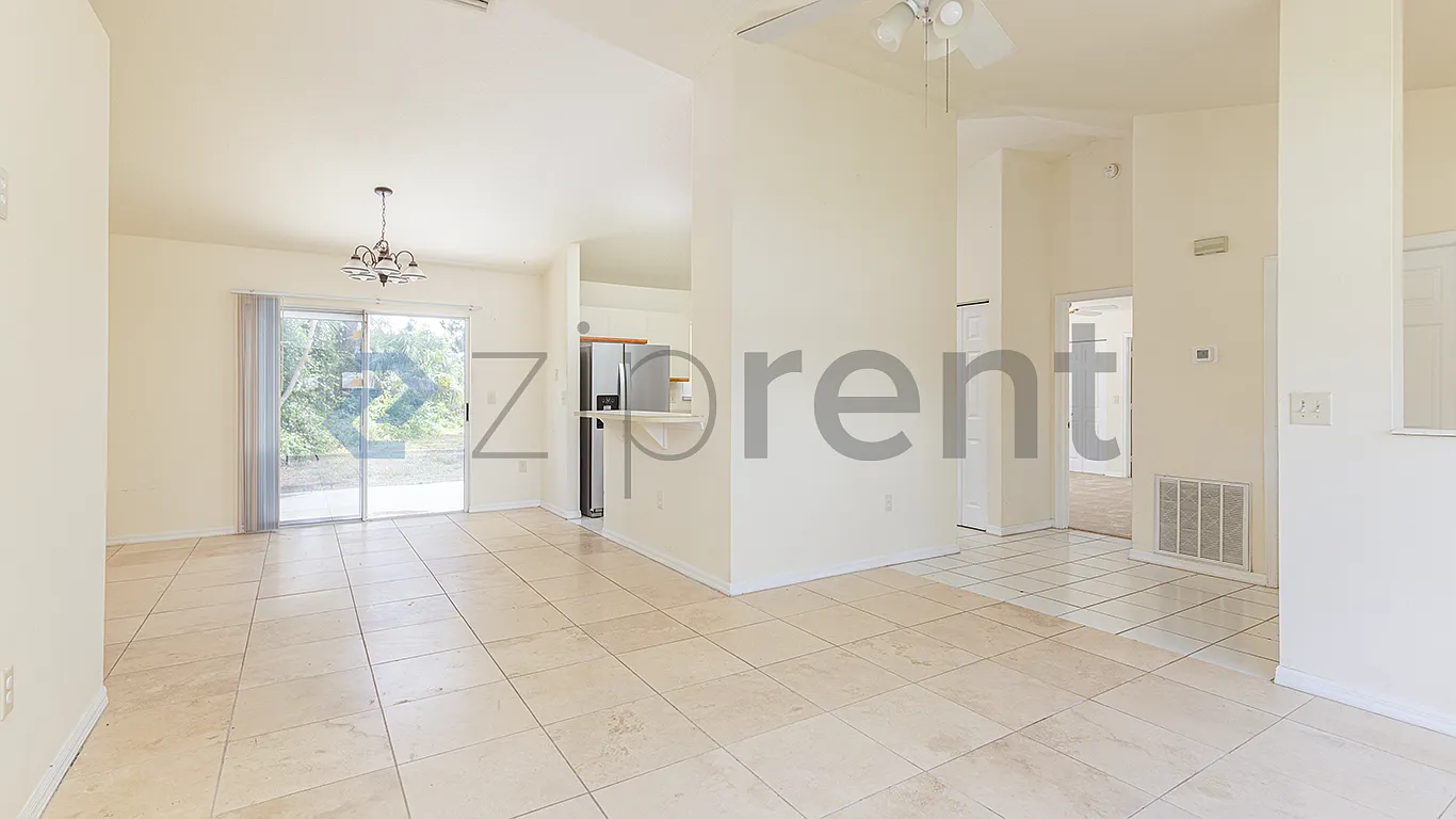 Port St John Unit 2 — Photo 2