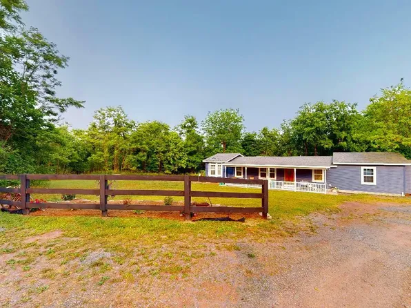 67 Cotton Tail Ct, Romney, WV 26757
