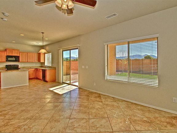 5th image of 26111 W Yukon Dr