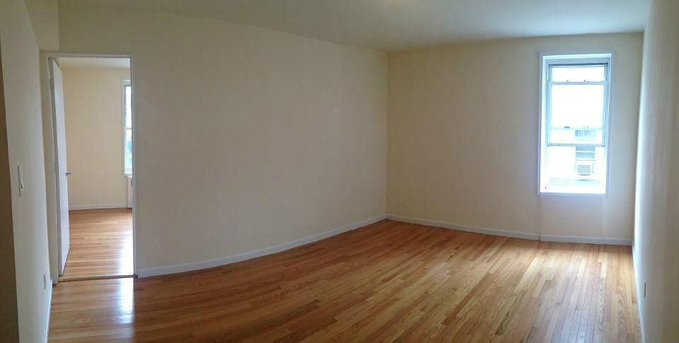 1st image of 9335 Lamont Ave APT 2D