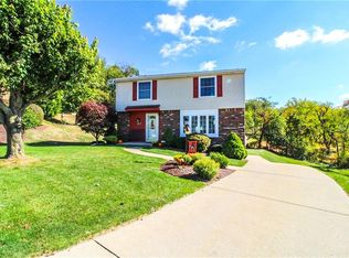 9 Ash Dr, Washington, PA 15301