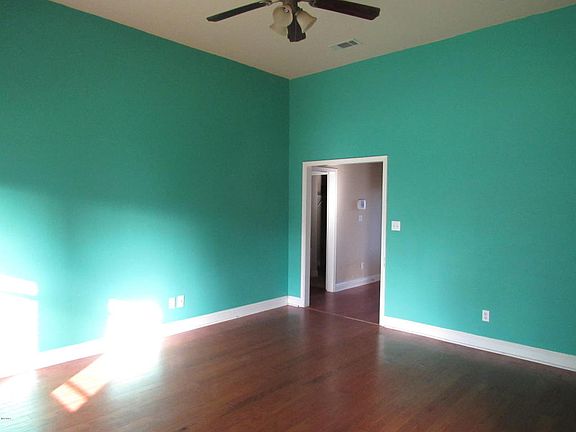 4th image of 13272 Sandy Brook Dr
