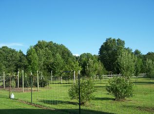 28791 Scheff Pl, Edwards, MO 65326