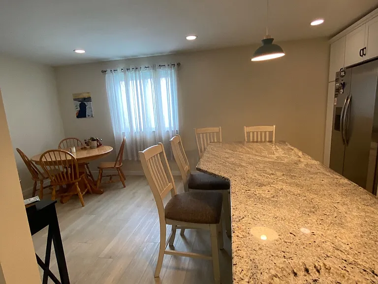 800 Lincoln Ave — Photo 4