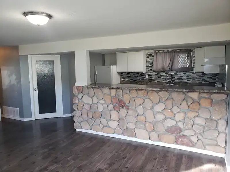 Hinton Apartment for rent - 2 Bedrooms in Hinton