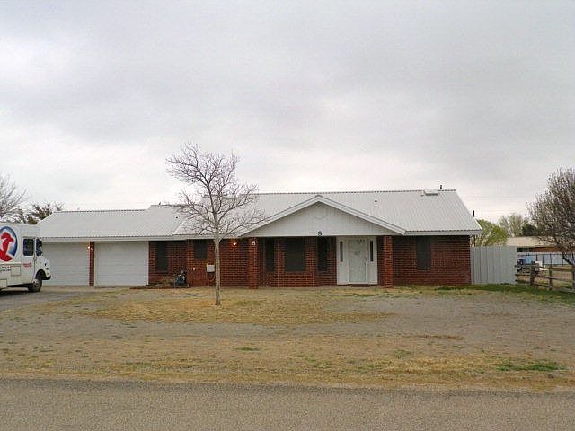 1st image of 8 N Horseshoe Bnd