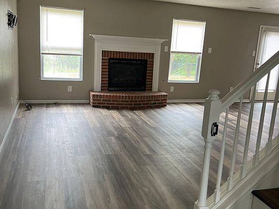 4th image of 5447 Grassy Bank Dr