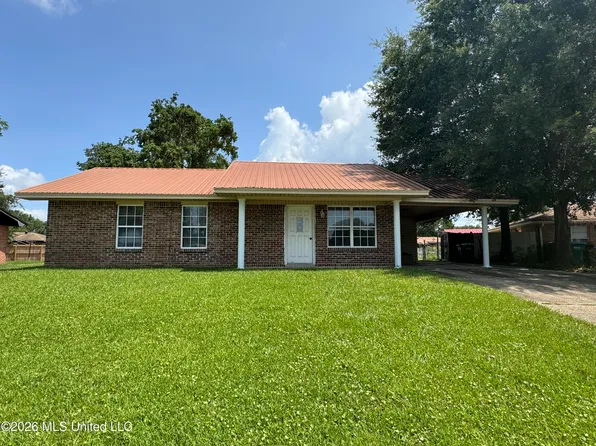 1106 Shirley Dr, Gulfport, MS 39503