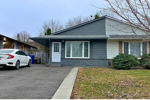 34 Caledonia Rd Photo 1