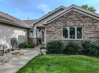 7218 Saukdale Dr, Madison, WI 53717