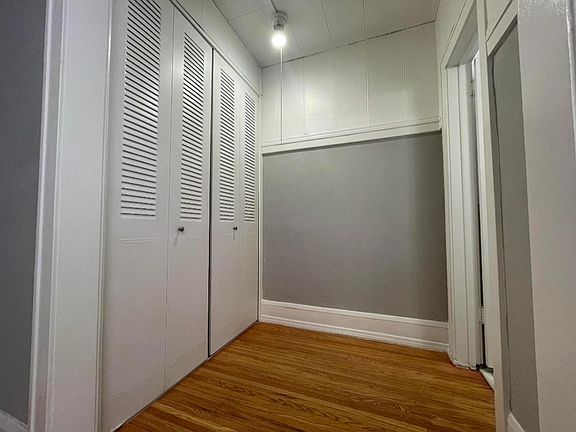 5th image of 95 Lexington Pkwy S #306