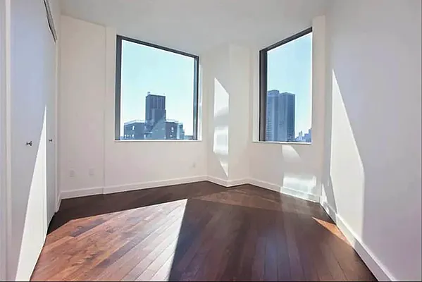 Rented by HZM Real Estate Investors LLC | media 19