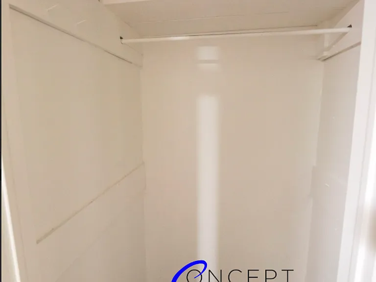 Commodore — Photo 46