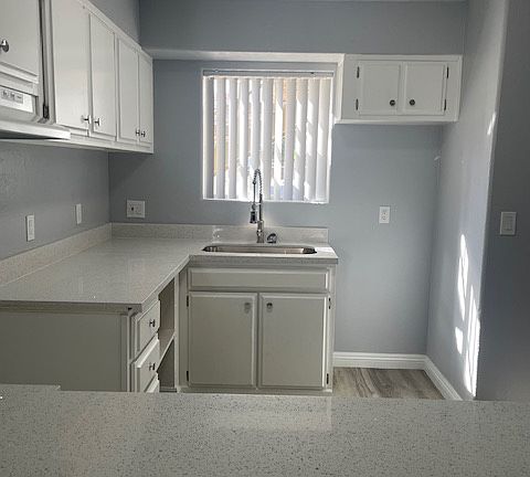 2nd image of 4370 Spencer St #3