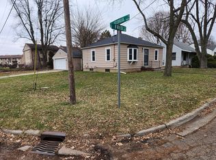 703 Fred St, Lansing, MI 48911