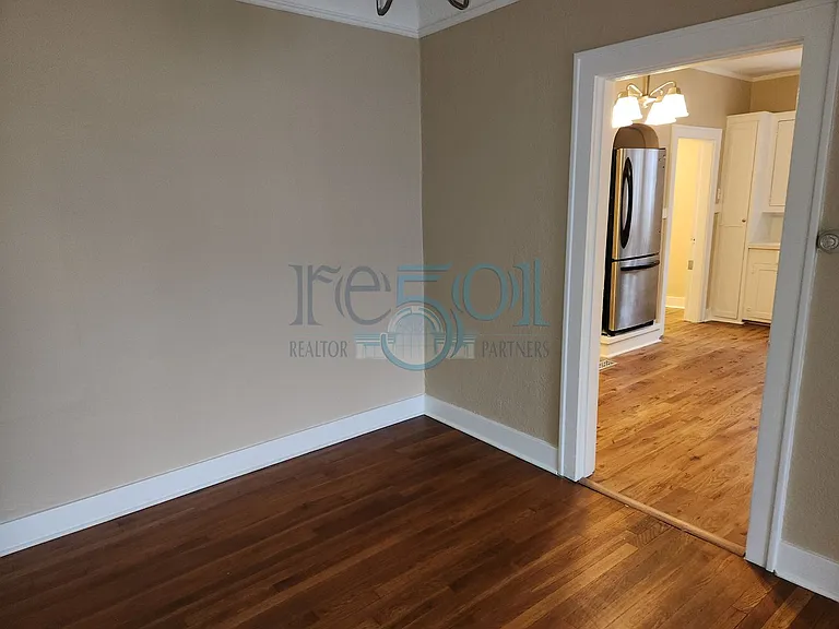 119 N Monroe St — Photo 20