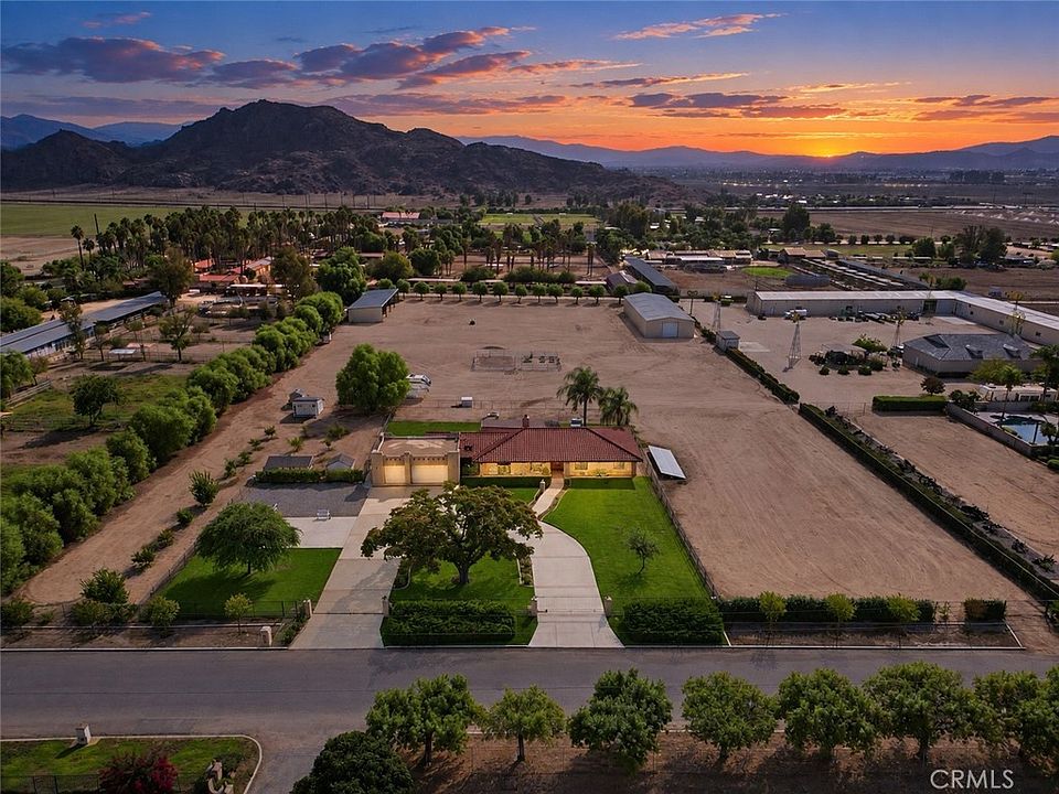 1st image of 25124 Los Rancherias Rd