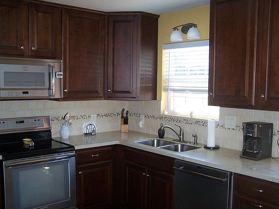 2nd image of 102 Brandywine Dr NE APT Z2