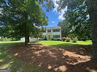 16 Wood Forest Dr SW, Cartersville, GA 30120
