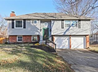 5331 Mastin St, Merriam, KS 66203