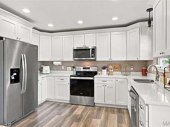 3rd image of 1535 Kiesha Ln