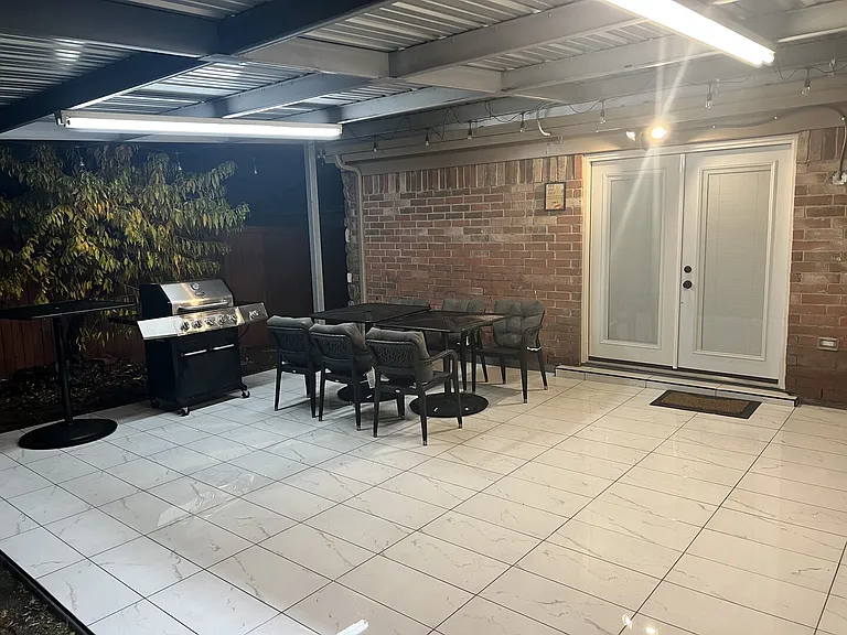Jo Lyn Ln — Photo 18
