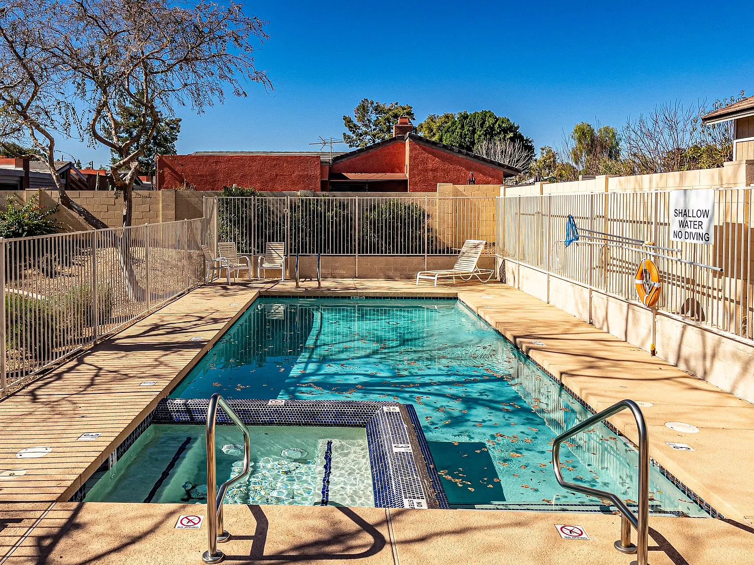 4 bed, 2205 sqft, $3,300 — Photo 2