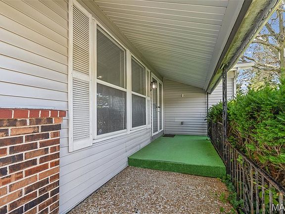 5th image of 11790 New Halls Ferry Rd