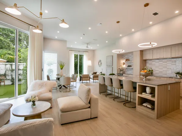 126 Sunset Cove Lane, Palm Beach Gardens, FL 33418