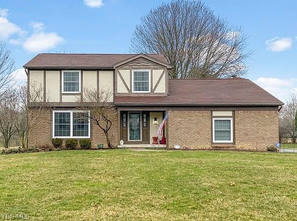 1st image of 5657 Bonnell Dr
