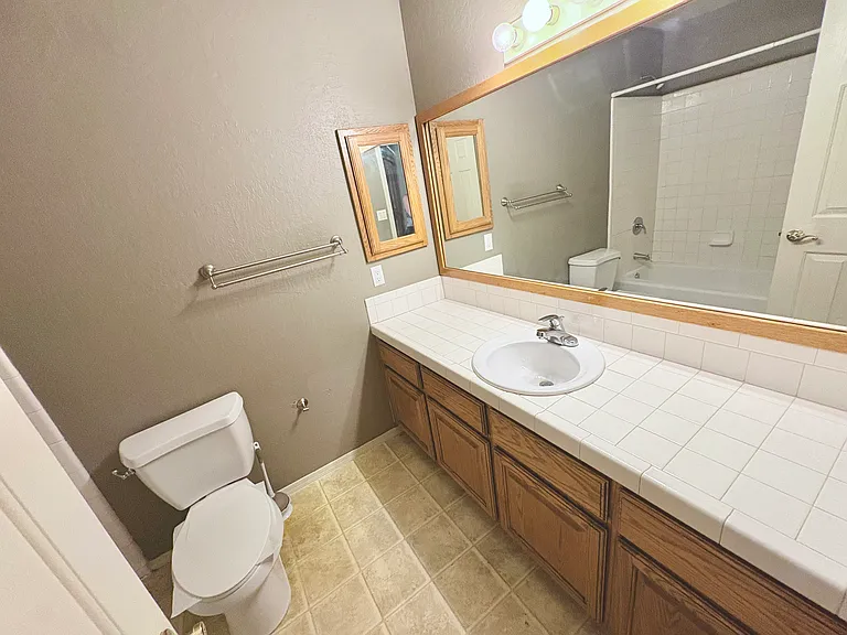 3700 W 25th Pl — Photo 20