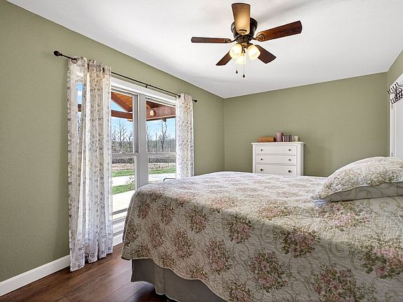 39th image of 138 Effie Allen Ln