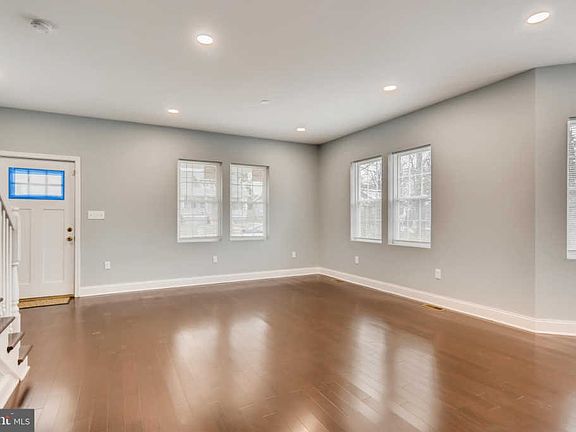 4th image of 5104 Midwood Ave