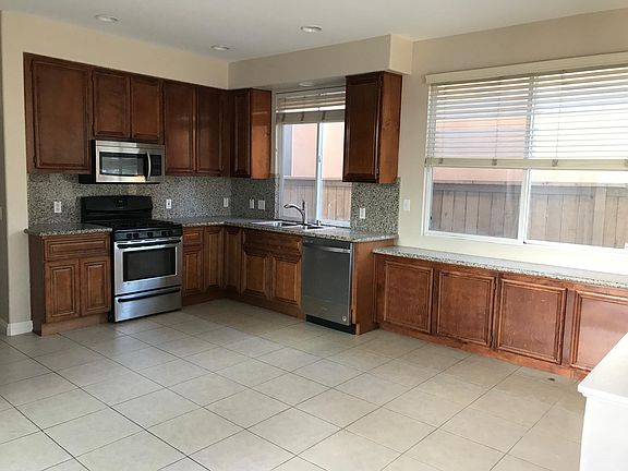 Kitchen1