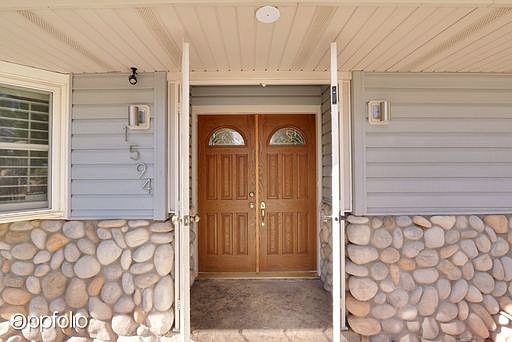 2nd image of 1594 Travois Cir