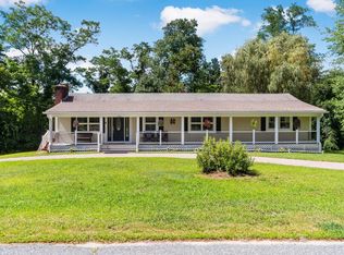 238 Chestnut St, Rehoboth, MA 02769