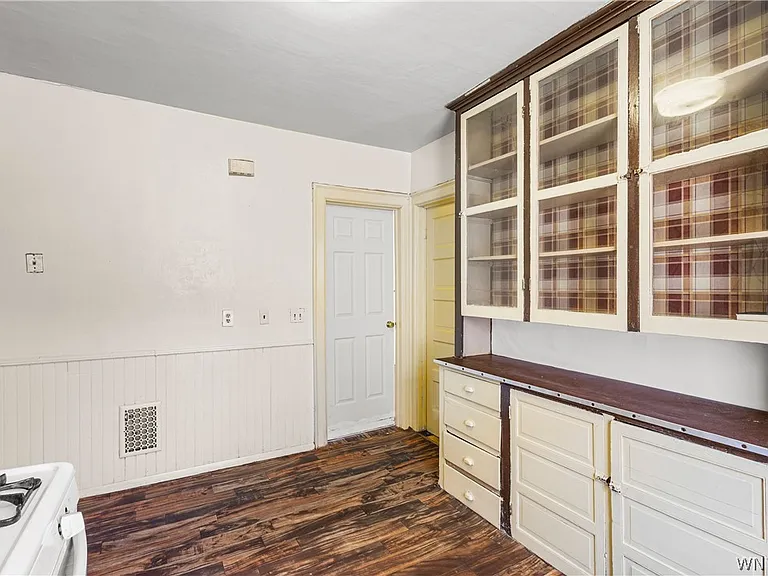 213 Keystone St — Photo 20