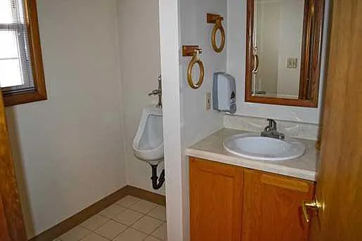 1306 Washington Pike #OFFICE SPACE — Photo 9