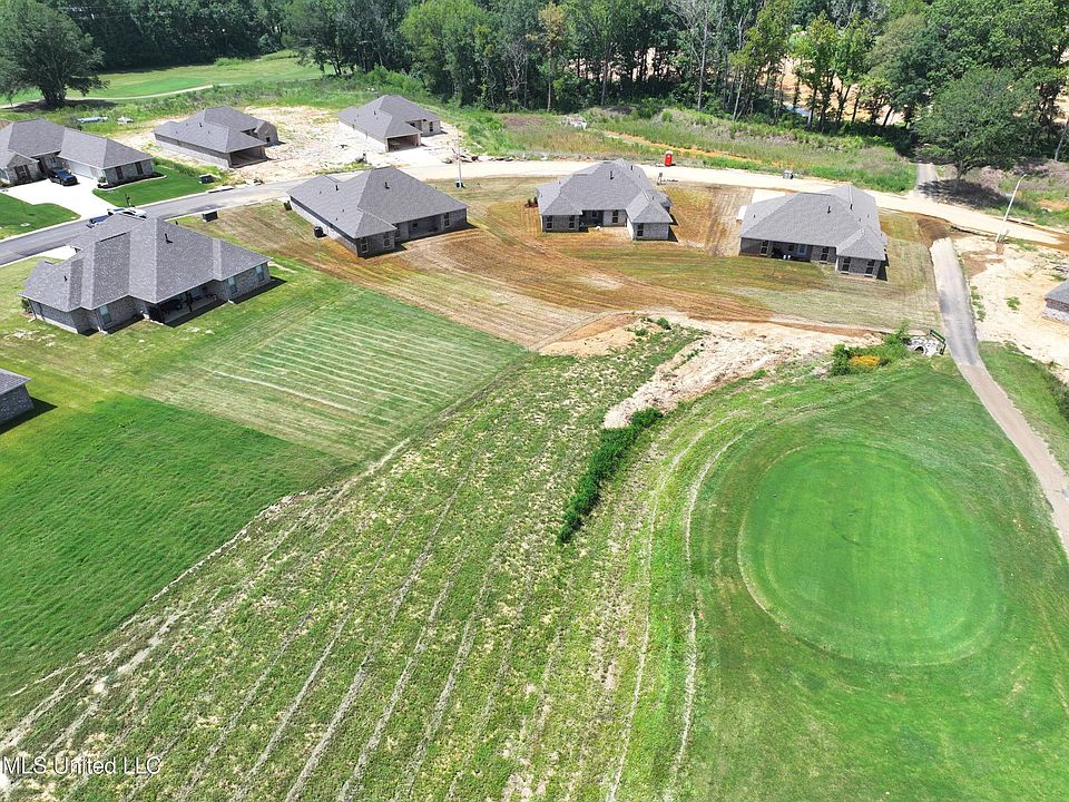 2nd image of 641 Westfield Dr